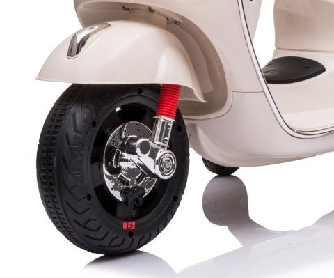 Milly-Mally-Pojazd-na-akumulator-Vespa-GTS-Super-White_[11914]_480.jpg