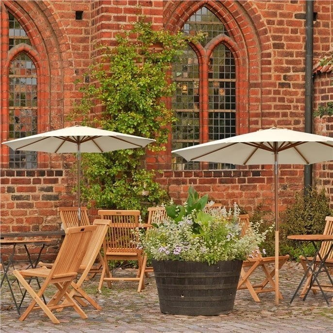 Parasol-ogrodowy-na-balkon-i-taras-270-lll.jpg